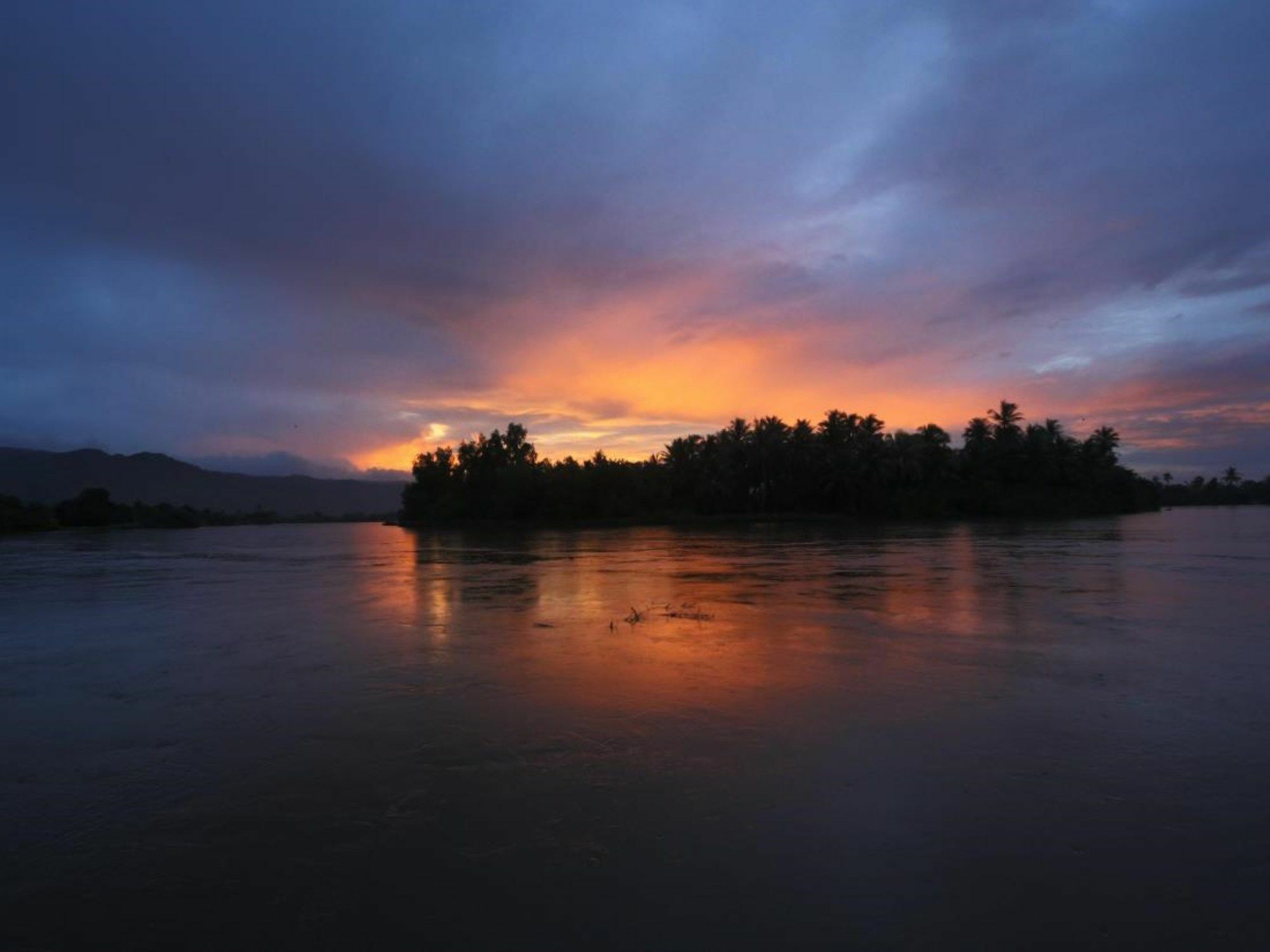 Champa Lodge Kampot Eksteriør billede
